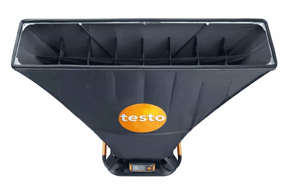 Rękaw pomiarowy Testo zamontowany na głowicy balometru Testo 420 (miniatura)