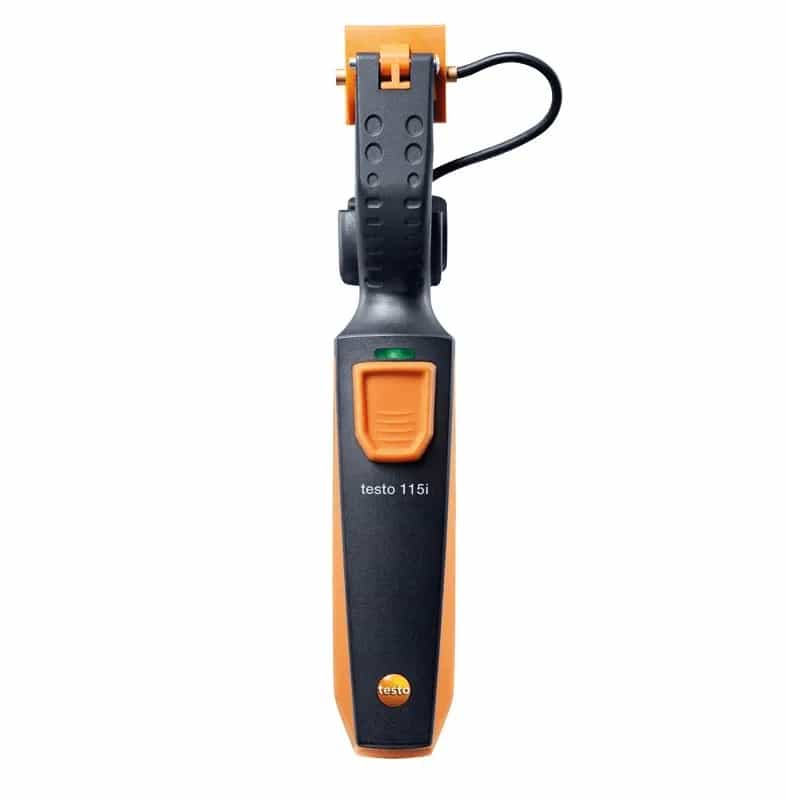 Zestaw Testo 115i, 510i i 805i wraz z aplikacją Testo Smart App podczas pracy przy urządzeniu grzewczym (miniatura)