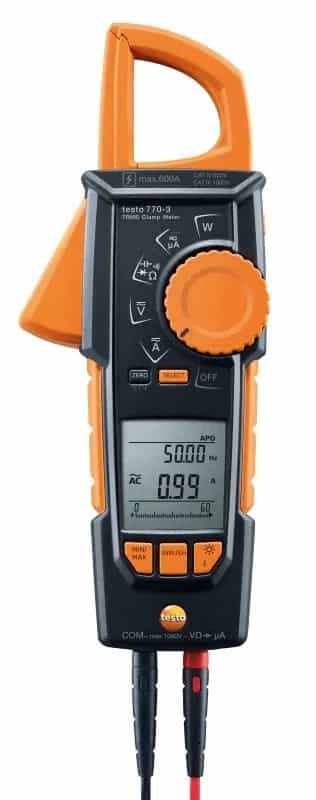 Front amperomierza Testo 770-3 z pokrętłem trybu i dwuliniowym wyświetlaczem LCD pokazującym pomiar (miniatura)
