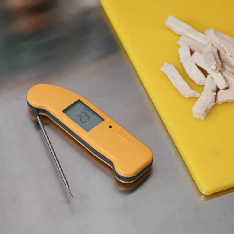 Termometr Thermapen ONE – błyskawiczny termometr szpilkowy ±0,3 °C, IP67 — Żółty — zdjęcie 5 (miniatura)