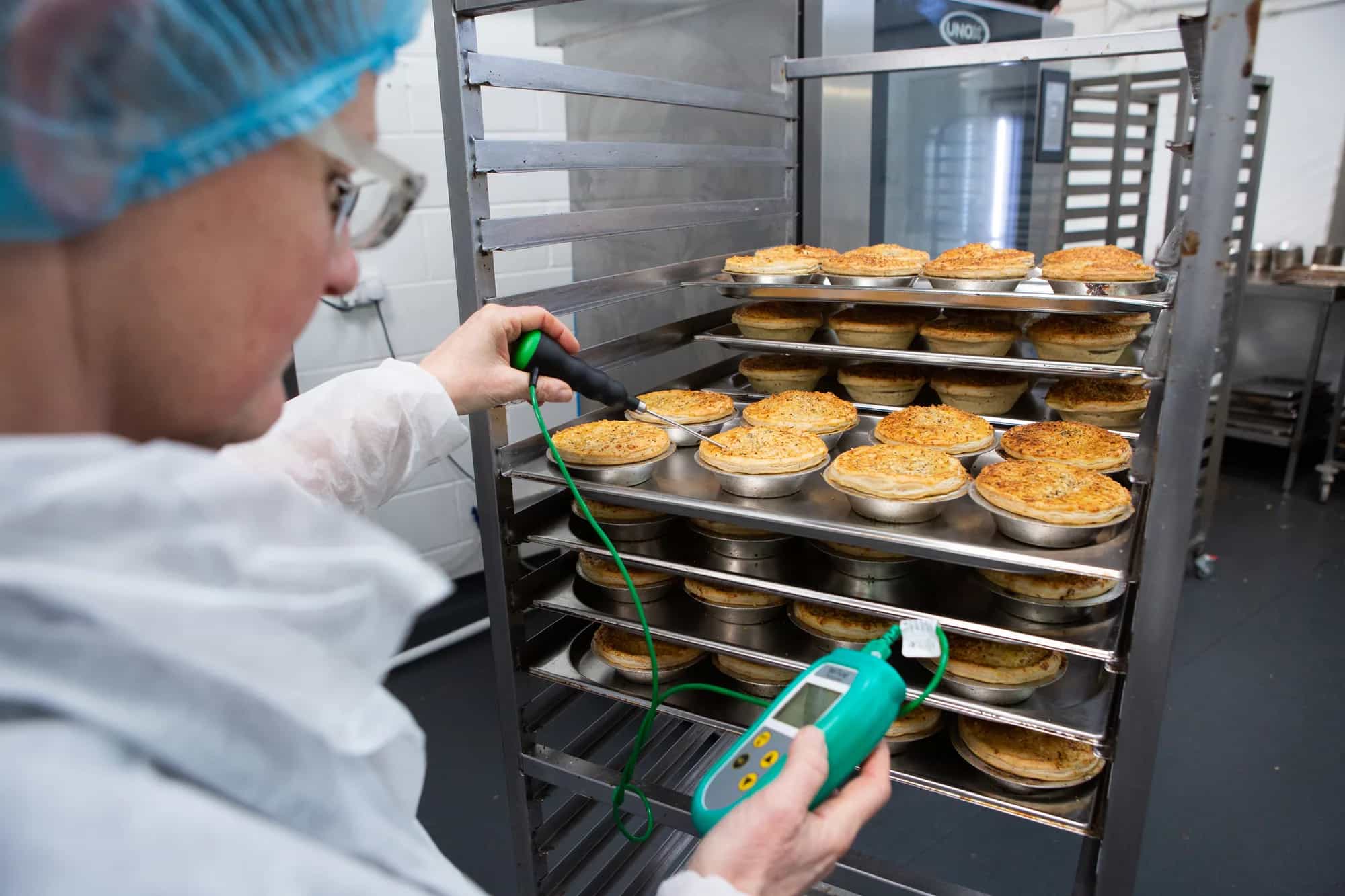 Termometr z rejestracją ETI Saf-T-Log – HACCP, IP67, ±0,4 °C – widok 7 (miniatura)