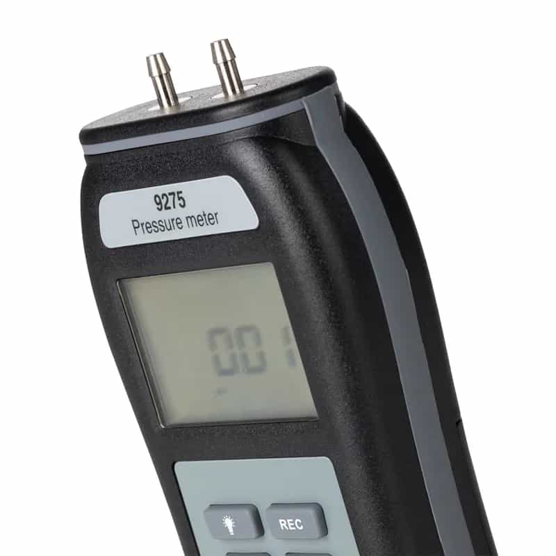 Manometr różnicowy ETI 9275 - zakres ±75 psi, dokładność ±1,0% FS – detal (miniatura)