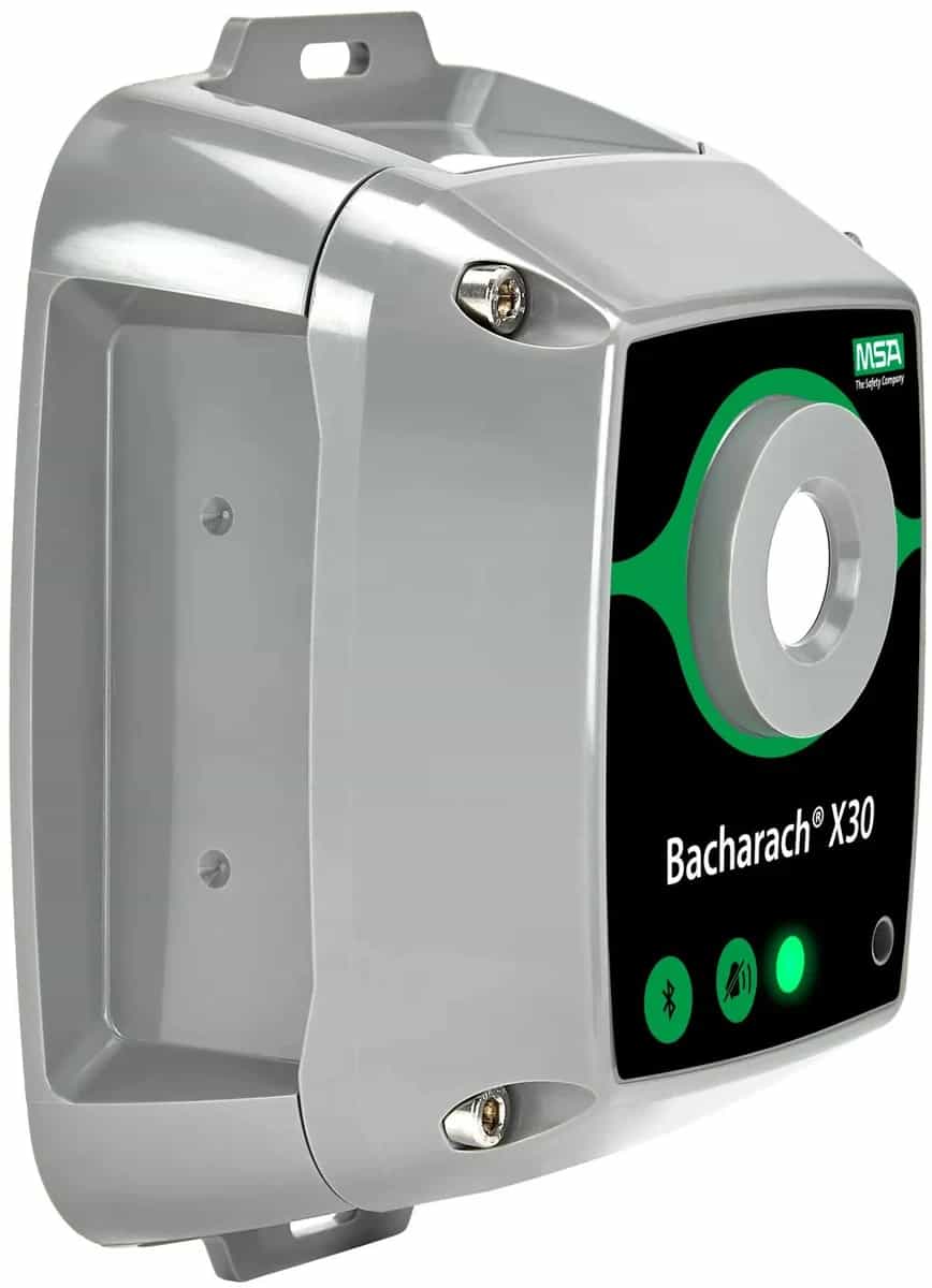 Detektor MSA Bacharach X30 pod kątem, widoczna metalowa obudowa i uchwyt montażowy (miniatura)