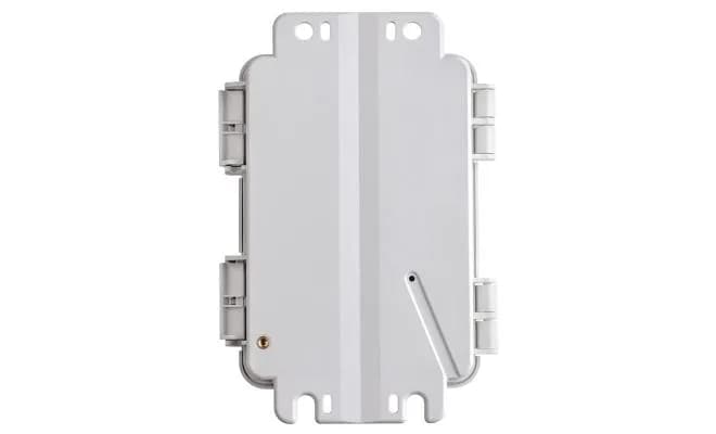 Komplet stacji HOBO MicroRX 2105 z modułem HOBOnet Manager i kablem połączeniowym na białym tle