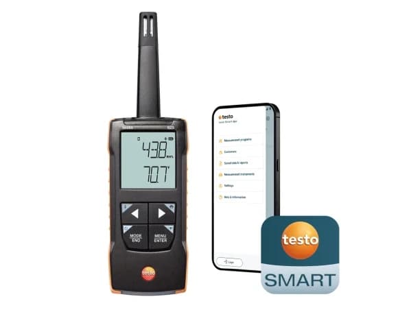 Termohigrometr testo 625 obok smartfona z aplikacją testo Smart App