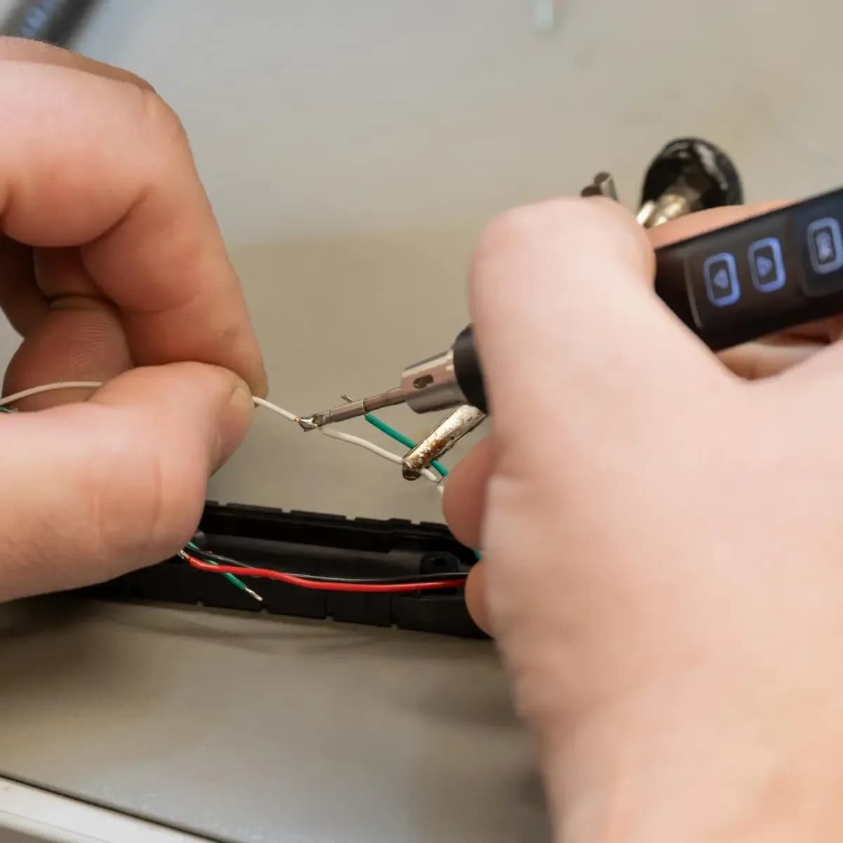 Stacja lutownicza PCE-ESI 450 – dodatkowe ujęcie 11 (miniatura)