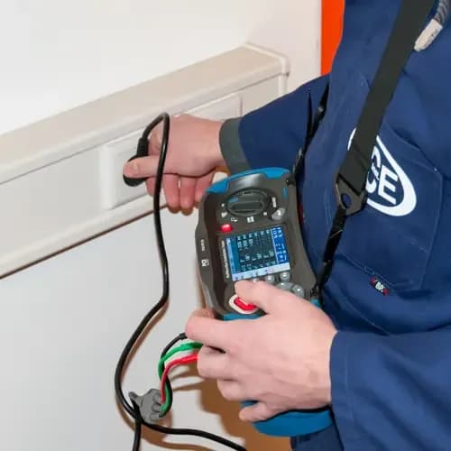 Tester instalacji elektrycznych PCE-ITE 50 – dodatkowe ujęcie 7 (miniatura)